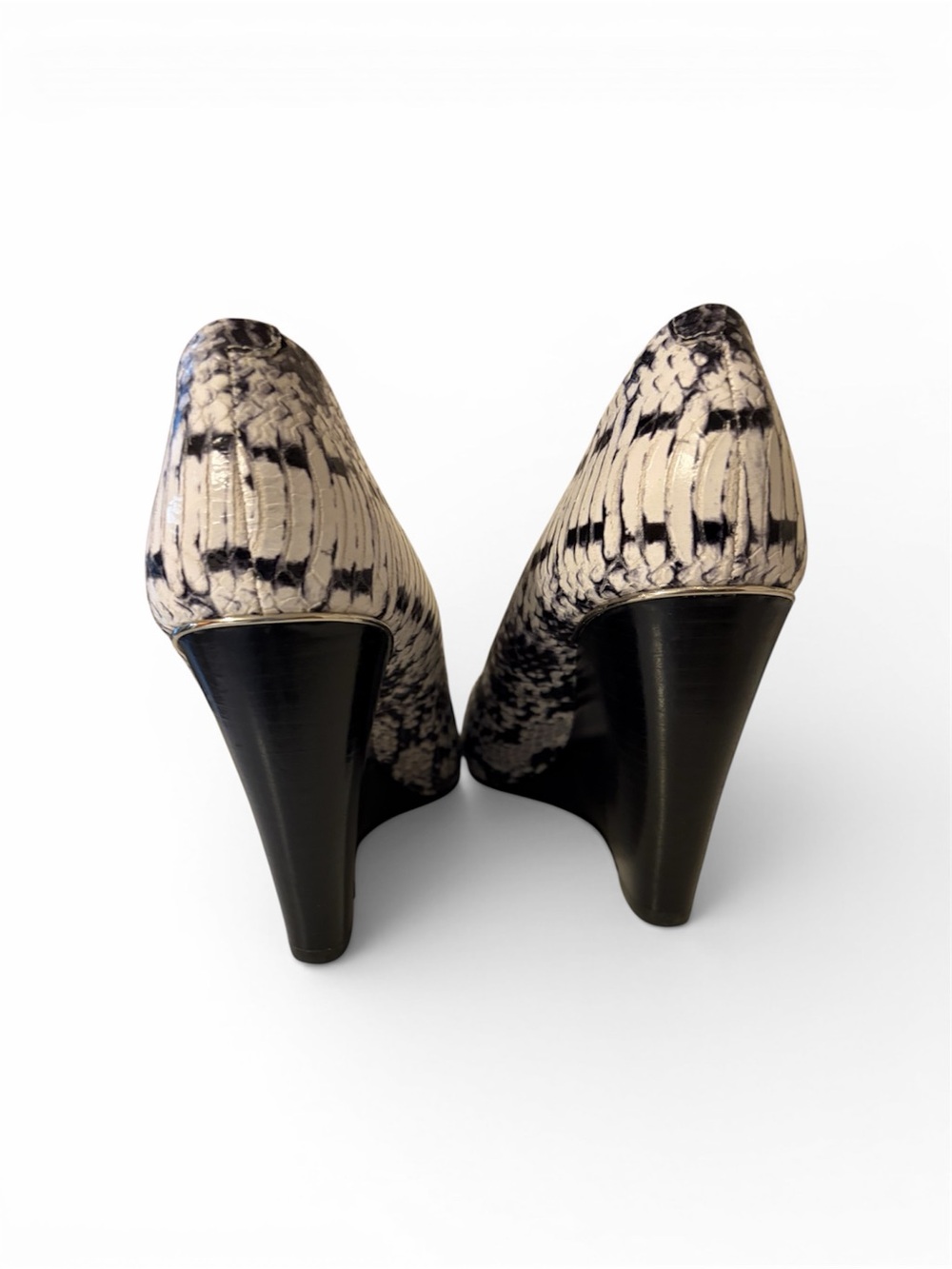 Coach Snakeskin Orchard Wedge Heels - 8.5 - Picture 3 of 6